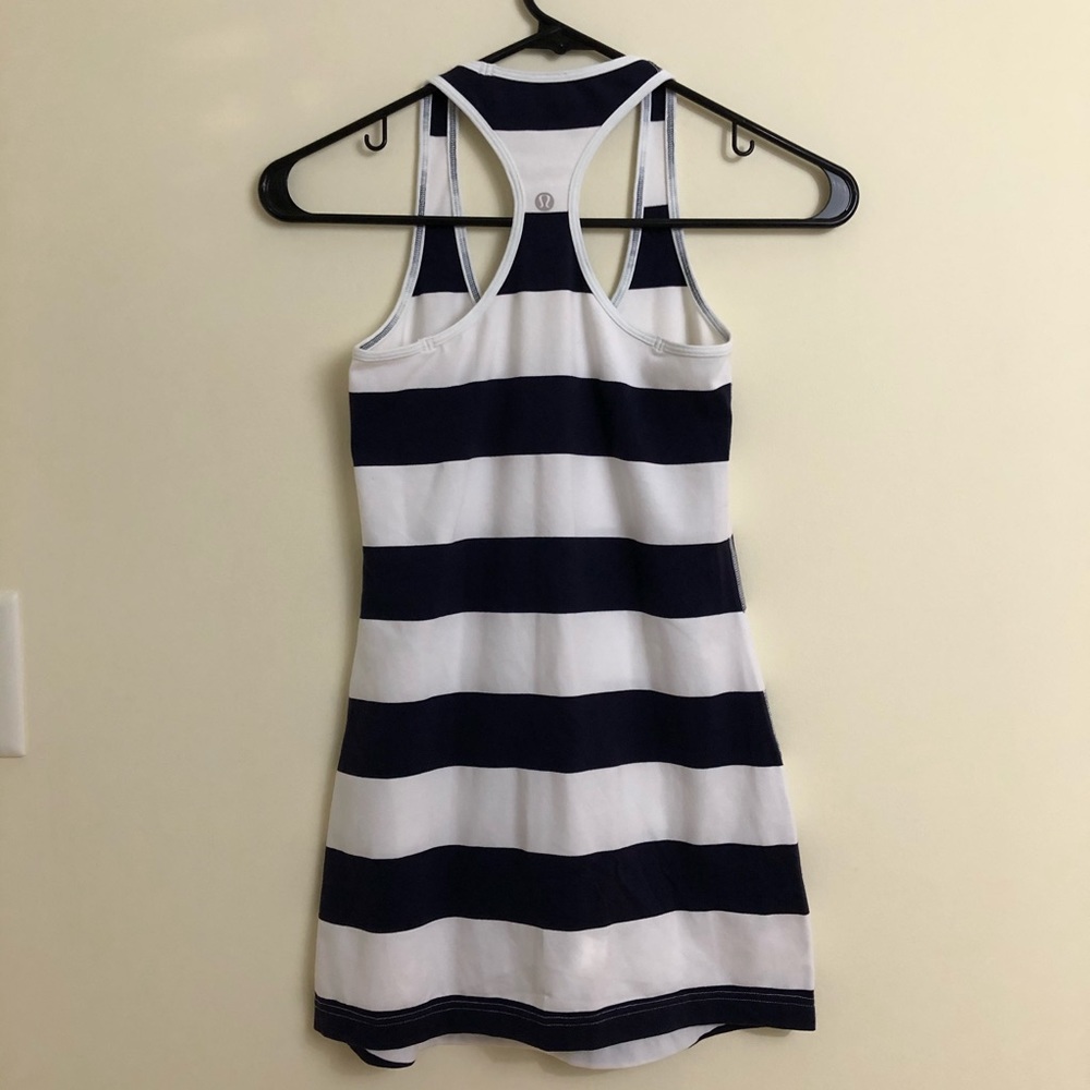 Lululemon Cool Racerback Reversible Tank.  P33 - Picture 2 of 3